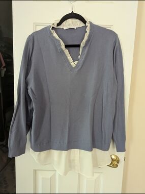 Sioni Light Blue V-Neck Sweater with White Ruffle Trim